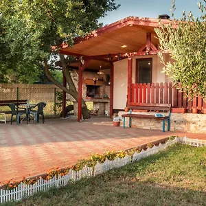 Funny House Pula