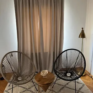 Apartment T&s With Free Parking, Pula